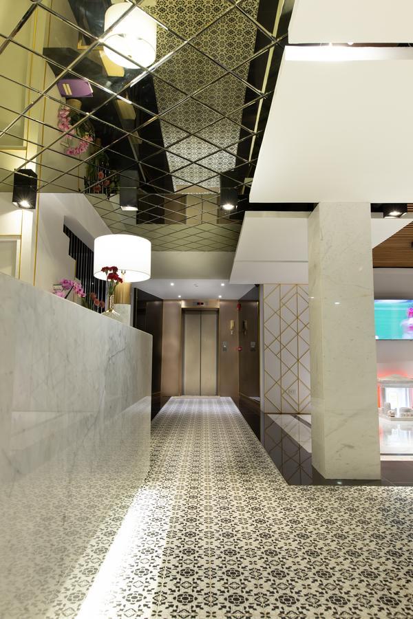 Holatel Hotel Phitsanulok Bagian luar foto